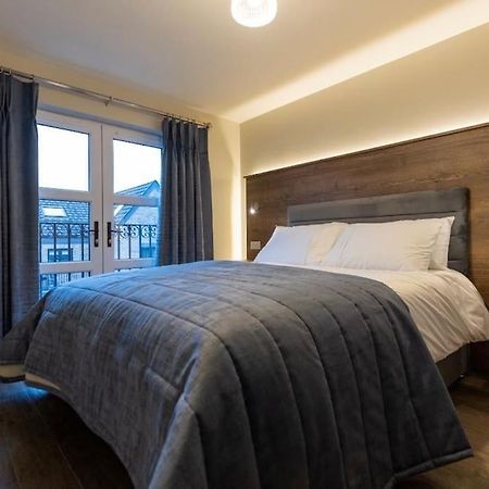 Luxury Town Centre Apartment Cookstown Buitenkant foto