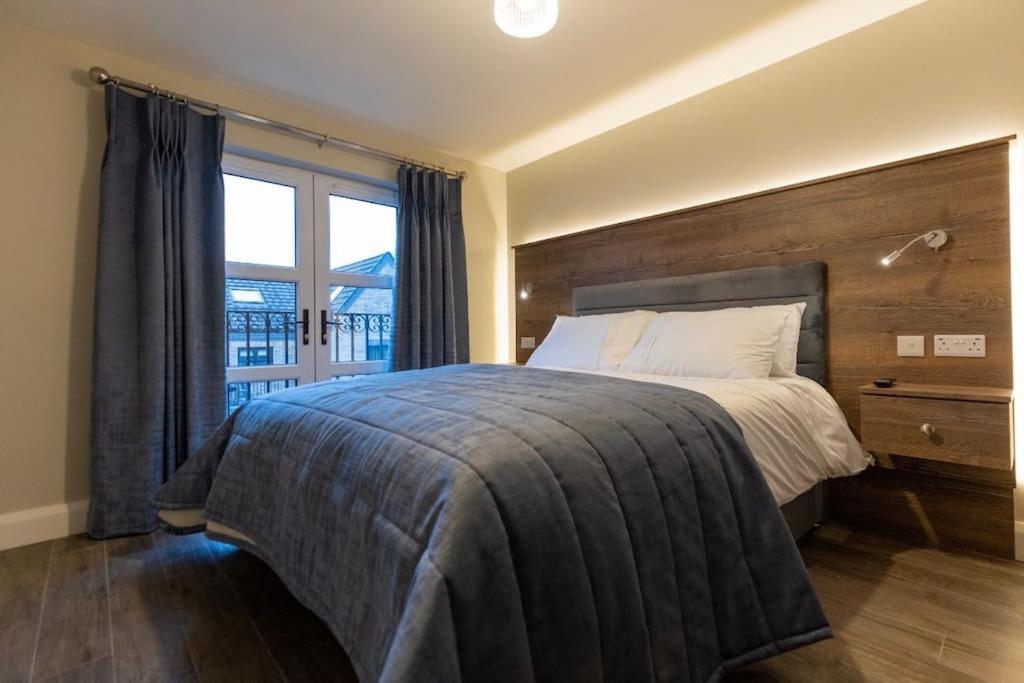 Luxury Town Centre Apartment Cookstown Buitenkant foto