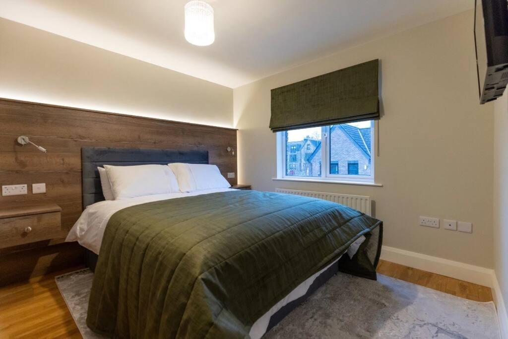 Luxury Town Centre Apartment Cookstown Buitenkant foto
